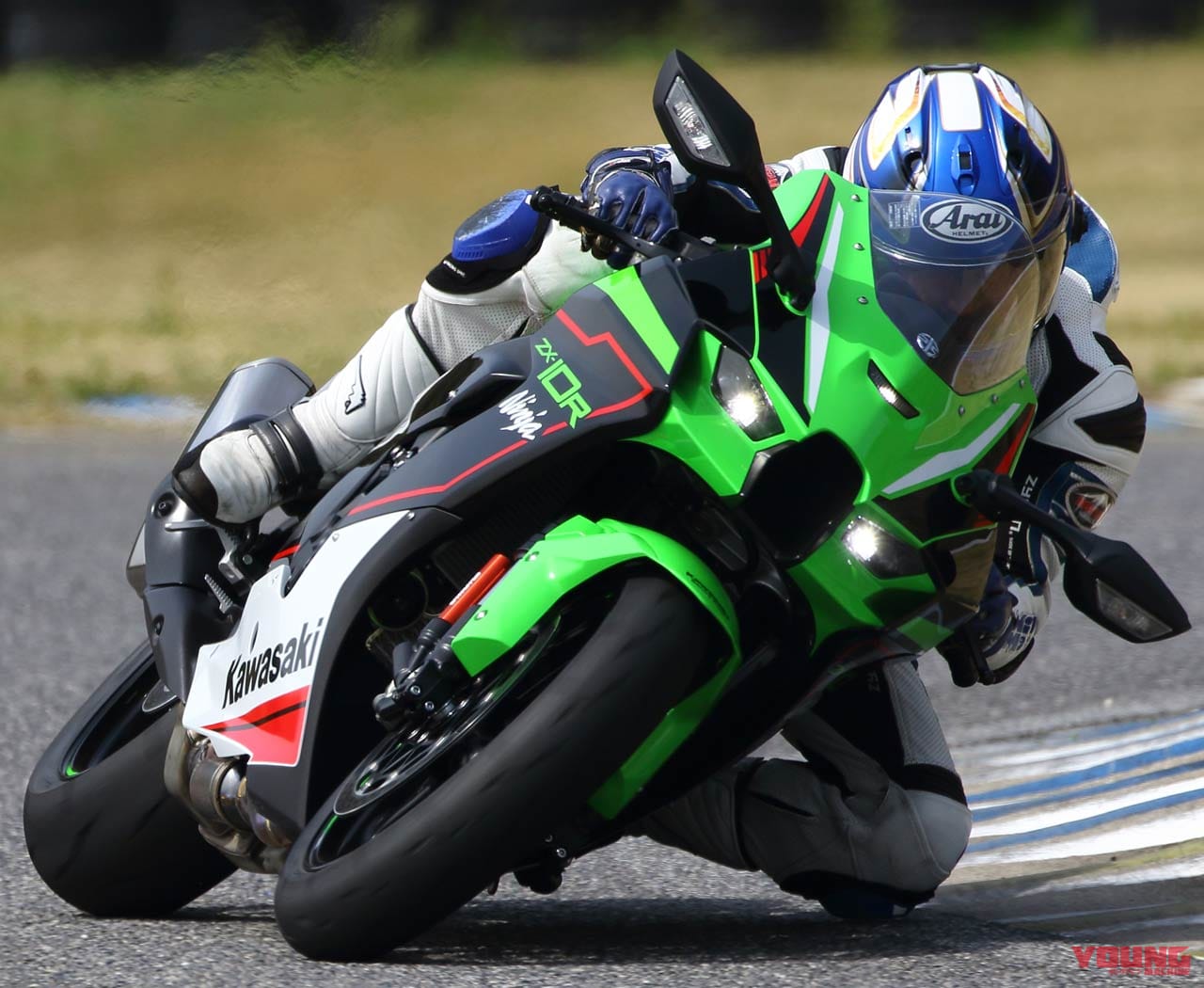 カワサキ ニンジャZX-10R 丸山浩試乗インプレ【乗りやすく高バランス。SBK7連覇への最適解】 - ForR