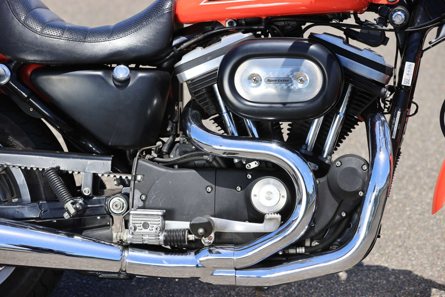 今こそ見直したい！ 2003年までのスポーツスターが放つ「ハーレーらしい」魅力とは？ ForR