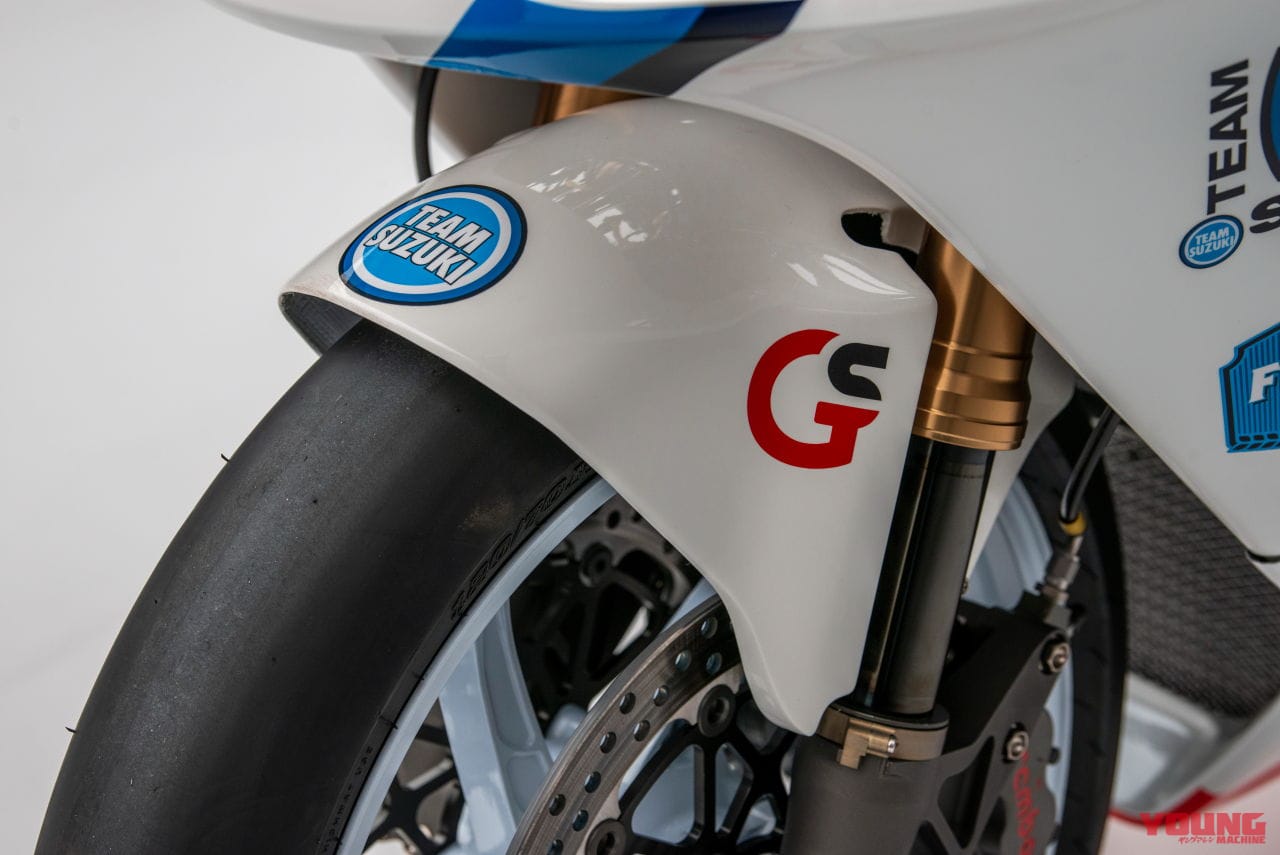 チームクラシックスズキが「gsx R750 Srad Racer」を発表、2022年はイベントレースで走る！ Forr