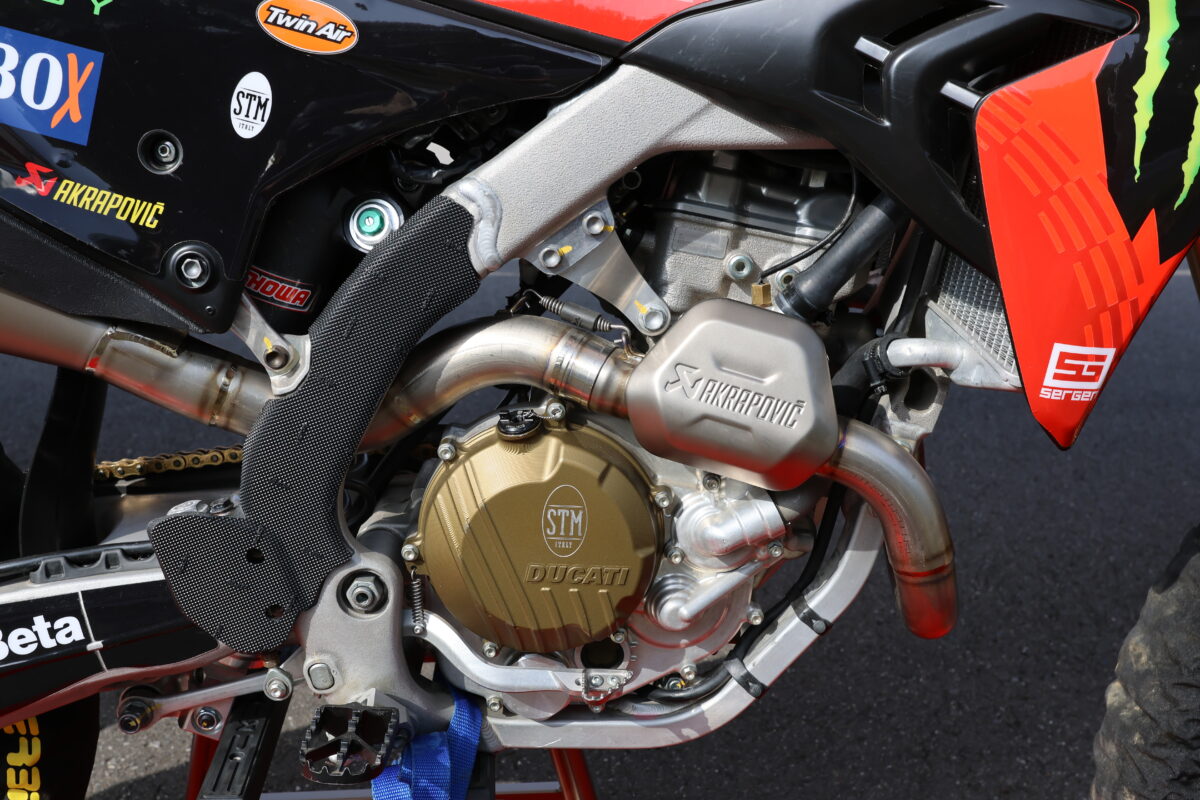 DESMO450 MXのエンジン。ユニカム勢とどう戦うのかが見ものだ。
