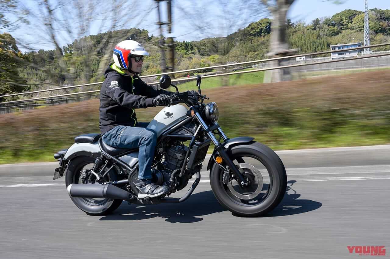 ホンダのレブル250が新型に! 走り変わらず価格も良心的【試乗インプレッション】 - ForR