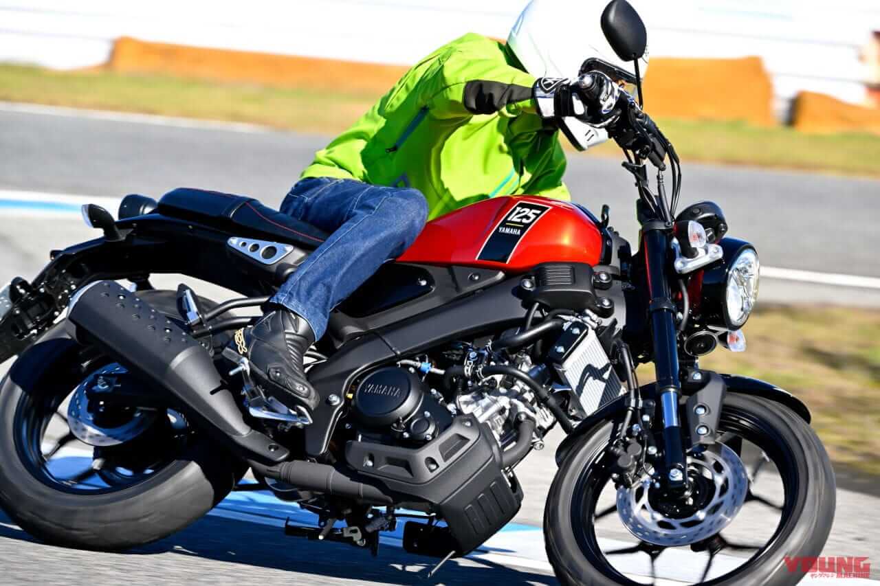 ヤマハ新型「XSR125」に乗った！ 125ccでバイクデビューって最高かも！【試乗インプレッション】 - ForR