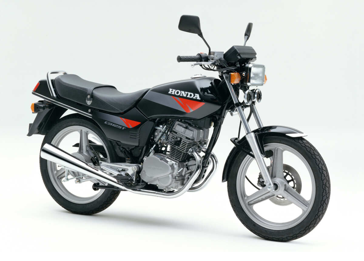 扱いやすく軽快な走りの「ホンダ CB125T」（1993年）　画像提供：ホンダモーターサイクルジャパン