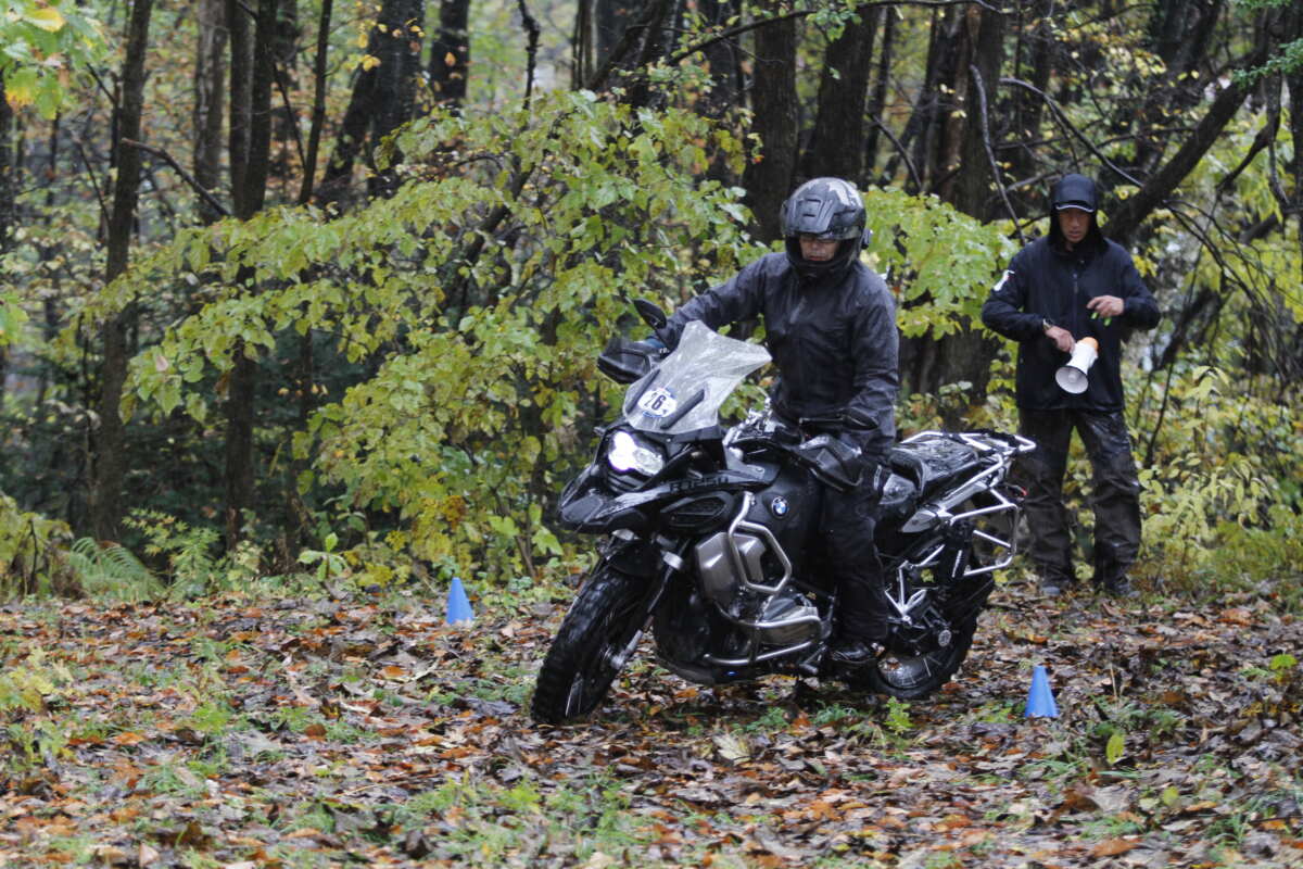 車格が大きく扱いの難しいアドベンチャーバイクで技術を競うTORG。競技内容がBMWが主催するGSトロフィーの要素に近いこともあり、今回はGSで参加するライダーが多かった。