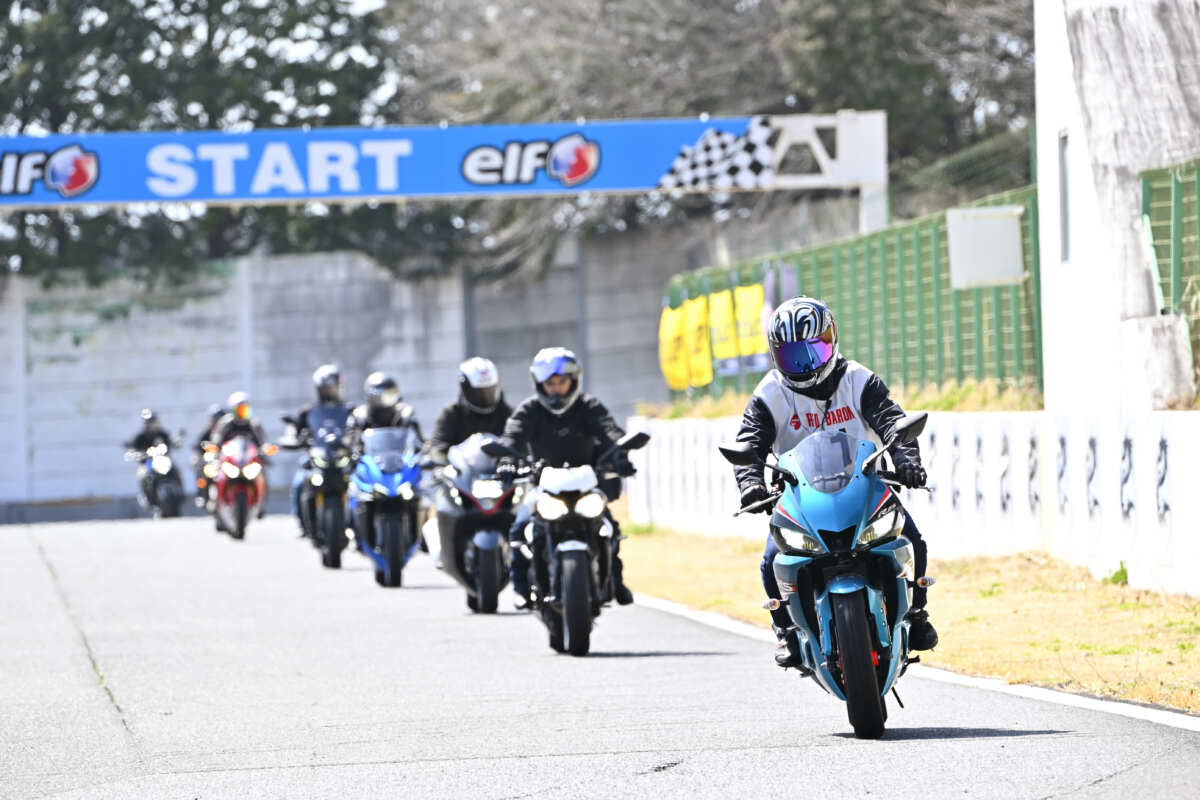 『ステップアップ試乗会』も、後述する『外国車試乗会』も、先導車付きでツーリングペースで走る。“サーキットだから ...”と気負う必要はない。