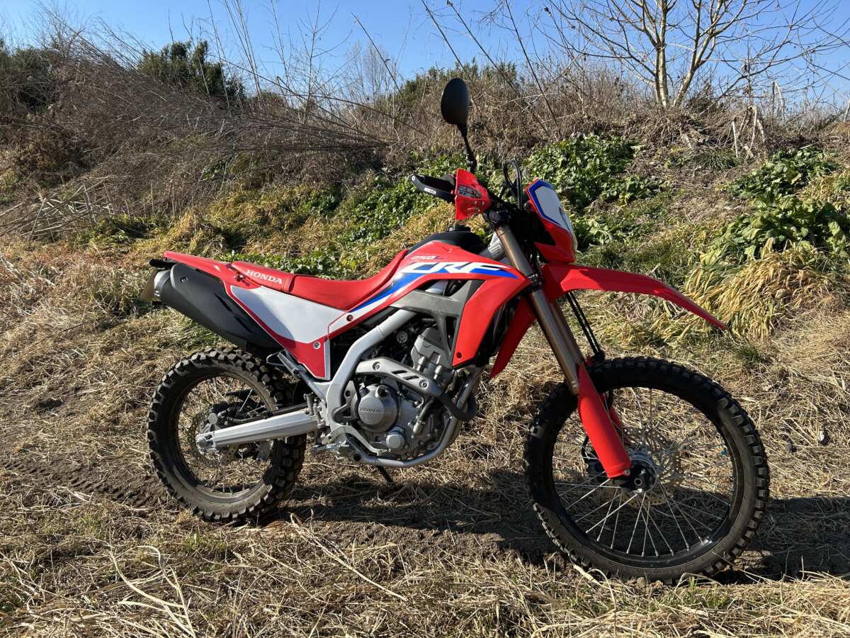 CRF250L＜S＞でダートへ。