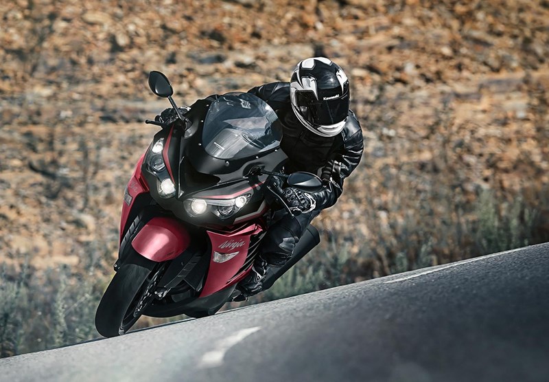 2025_Ninja ZX-14R