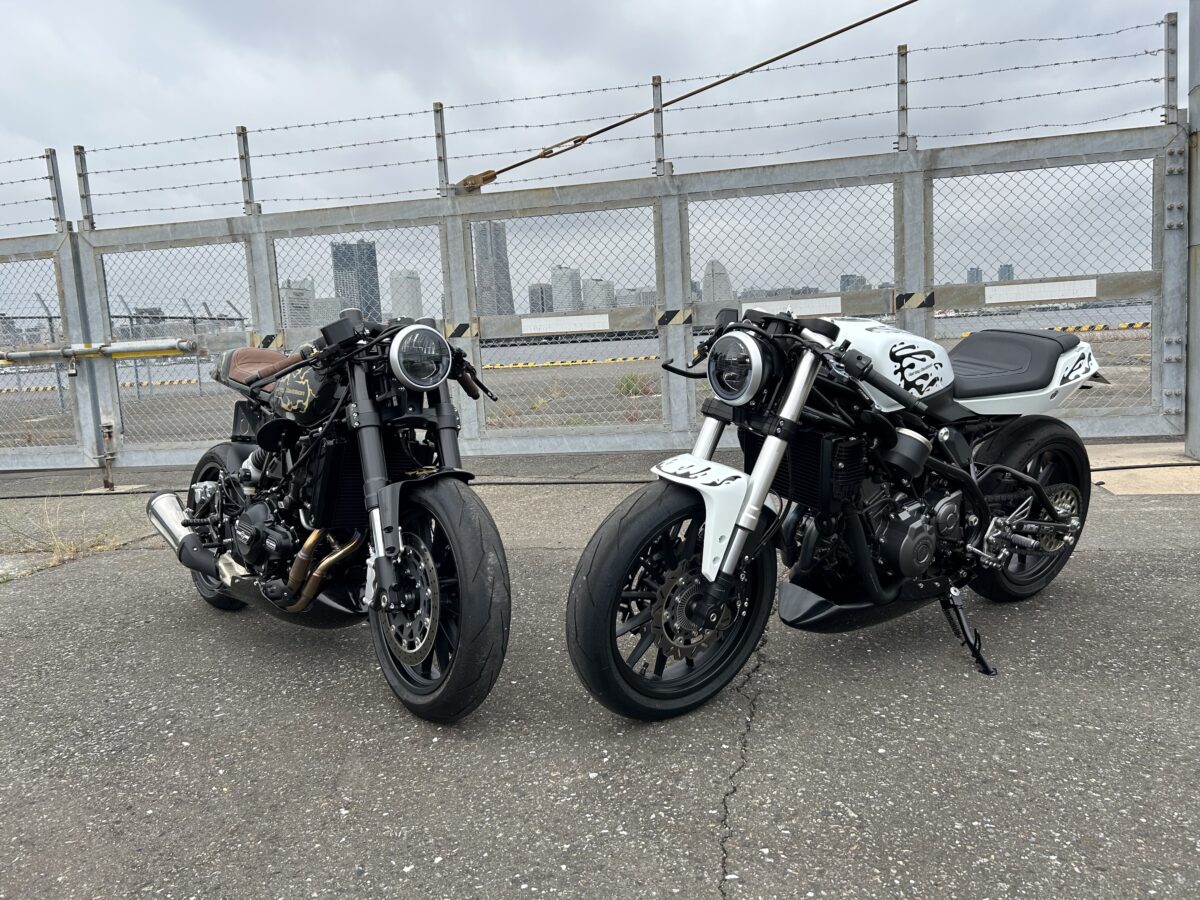 抹茶いぬが手がけたX500（写真左）とX350。