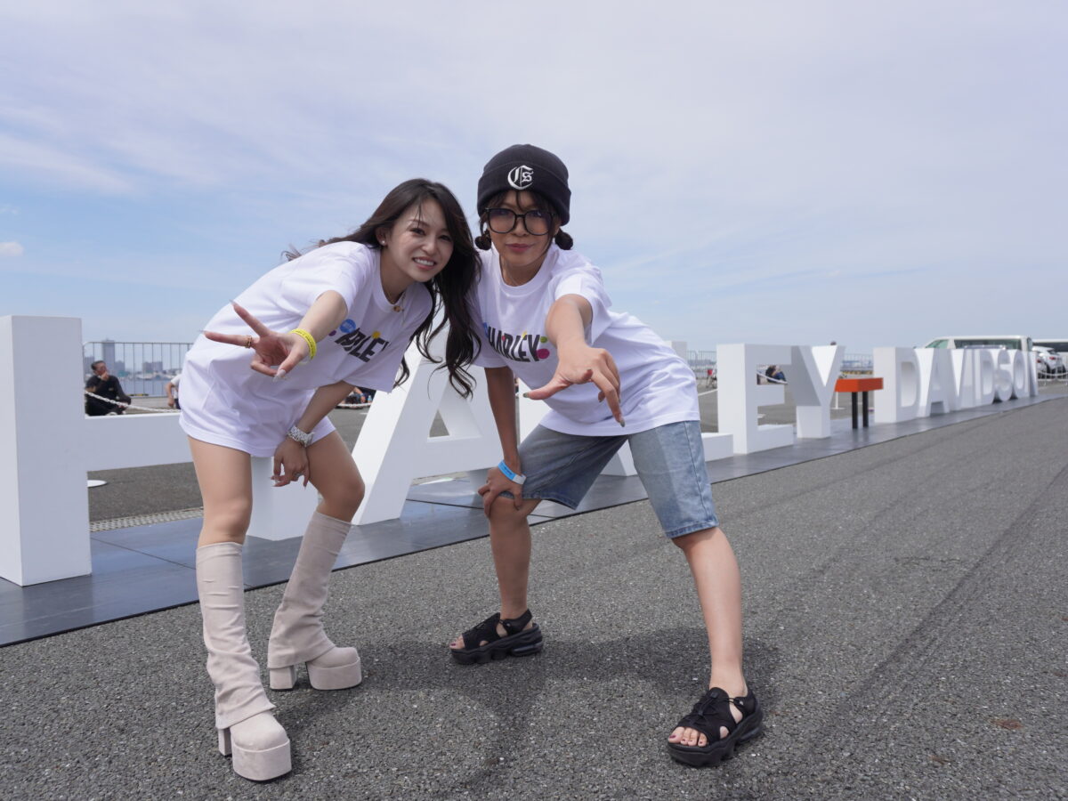 YUNAちゃん（写真右）とメリーちゃん。