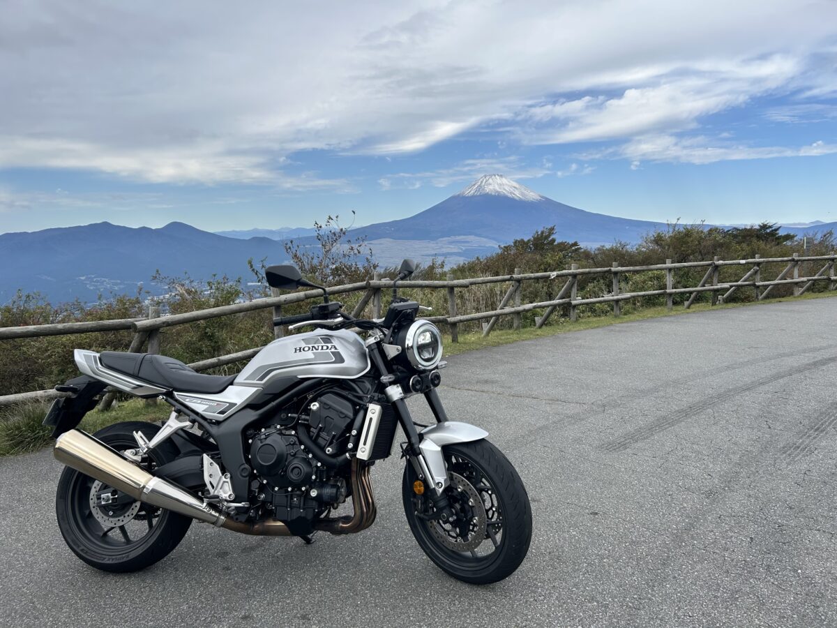 ホンダ「CB1000F」。撮影:青木タカオ