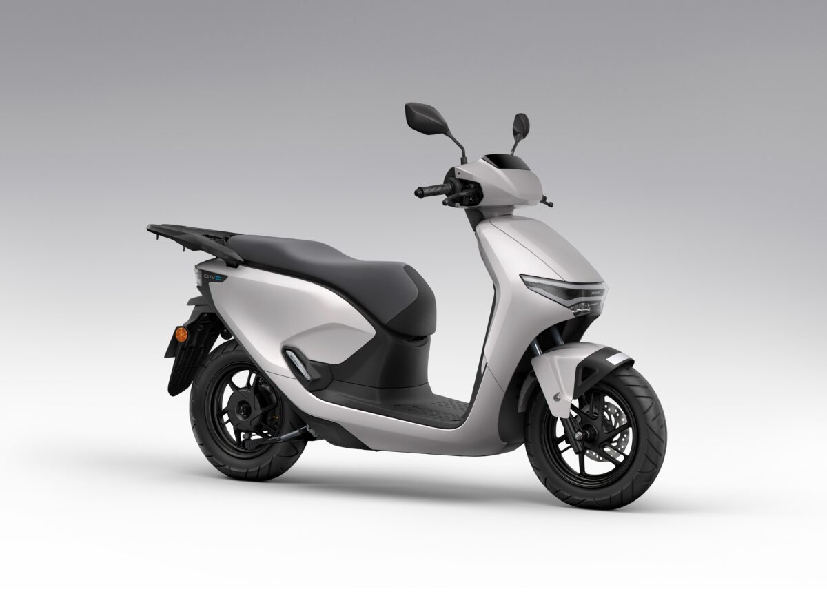 ジャパンモビリティショー2025のホンダブースに展示予定のEVコミューター「CUV e:（シーユーヴィー イー）」。