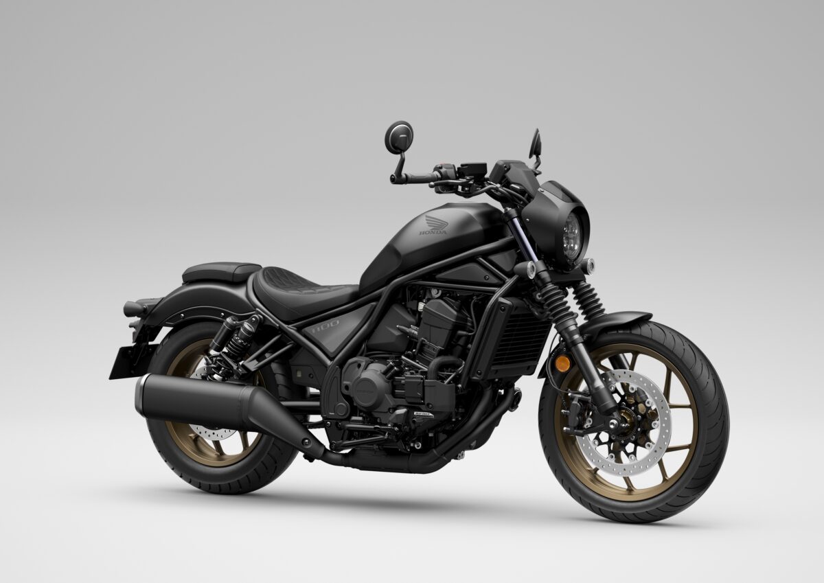大型バイクとしては取り回しもラクで、快適で疲れが少ないだけでなく、ワインディングも楽しめてしまうスポーツ性を兼ね備える「Rebel 1100 Dual Clutch Transmission」。