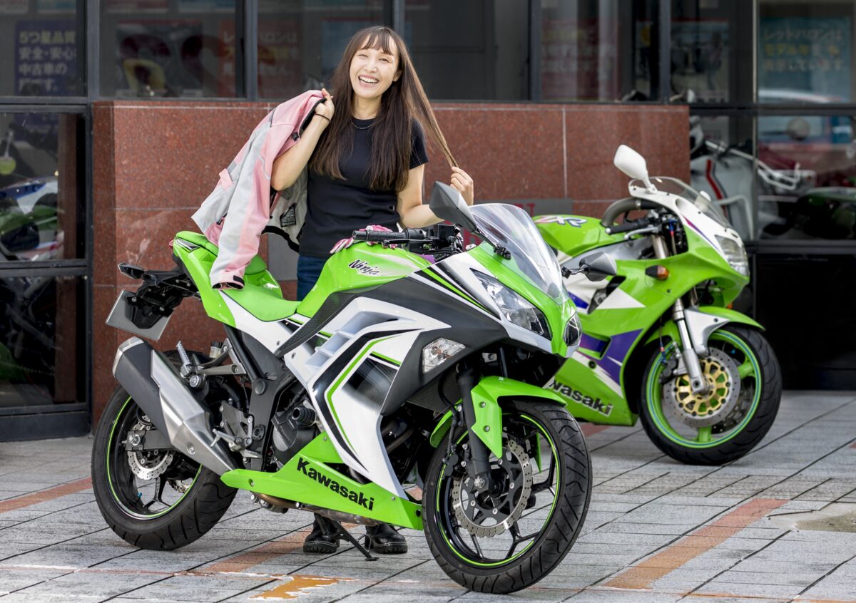 動画クリエイターのんのんさんとニンジャ250