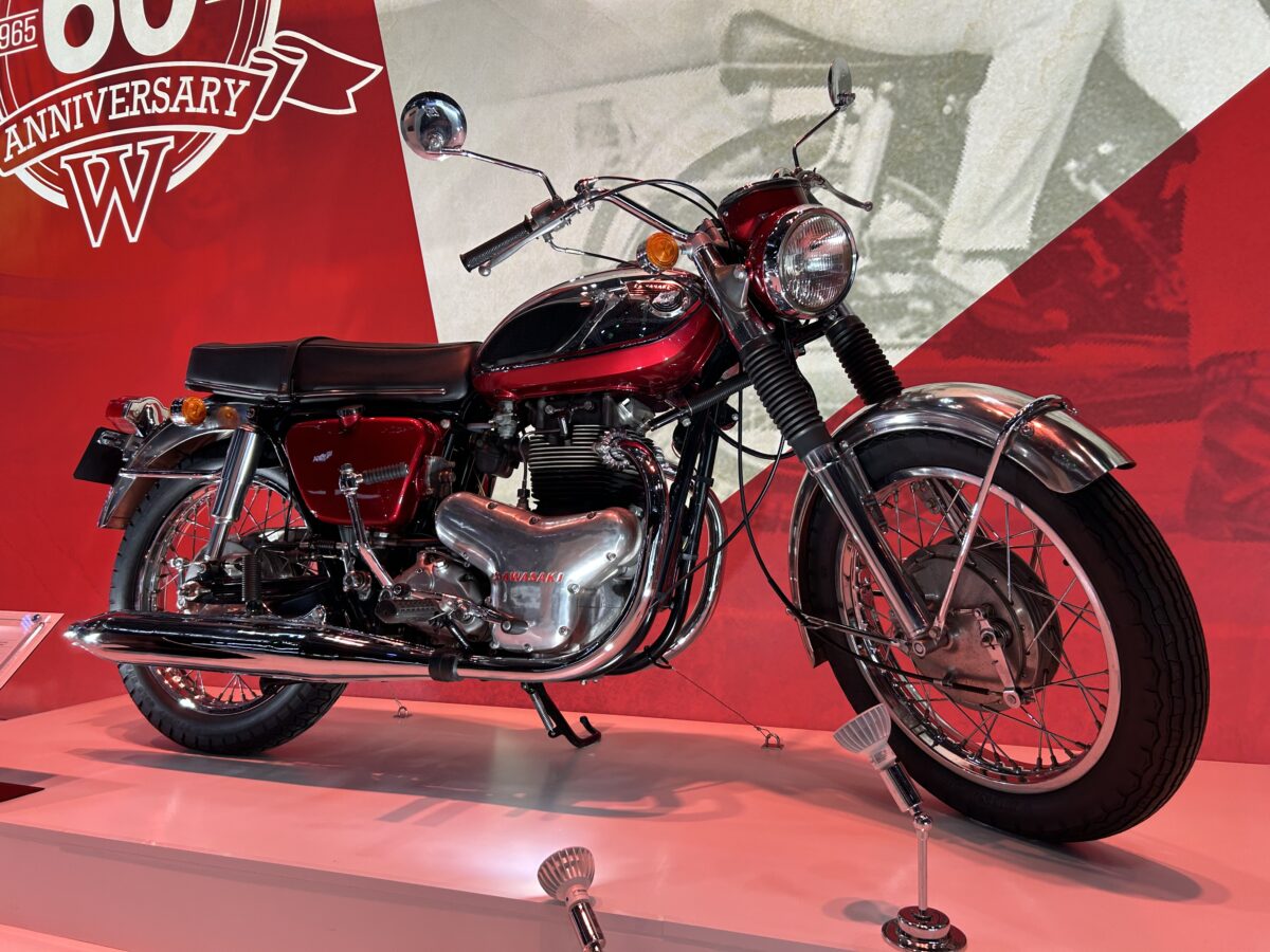 カワサキ650W1(1966年)。