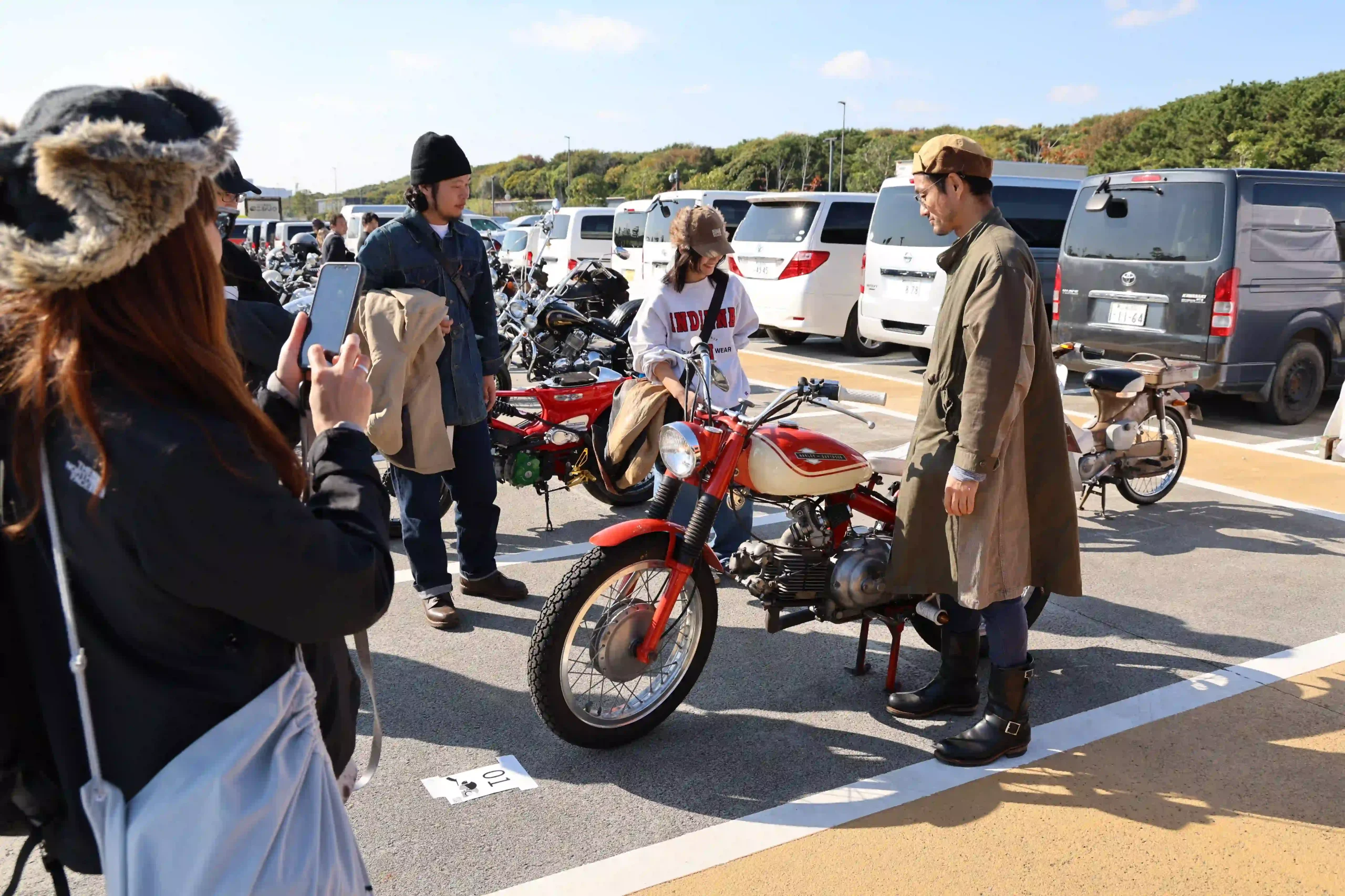 会場では、雑誌「WITH HARLEY」が主催するH-D Xミーティング、「みんなの単気筒祭り」といったオーナーズミーティングも併催。自慢のマシンが並んだコーナーは見応えたっぷり！