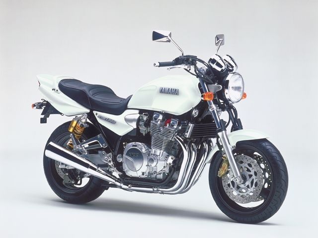 XJR1300ホワイト