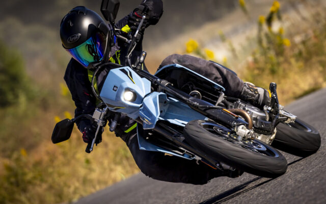 なぜ？　どうして？　オフロード！！　⑱「オンロードタイヤを履いたオフ車！？　モタードモデルってどういうこと！？」