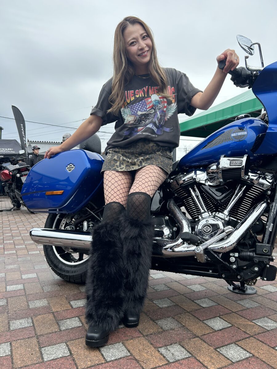 テレビや専門誌など、さまざまなメディアで活躍中の古澤恵さん。自他共に認める「晴れ女」で、雨天でも撮影や出演の時には雨があがってしまう。イベントではどこへ行っても大人気です。