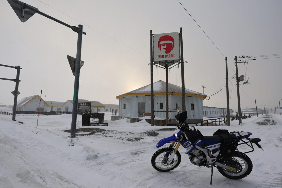 稚内にあるレッドバロンのバイクステーションにも行ってみたけど、流石にやっていなかった！　大晦日だけでも営業すると相当お客さんくると思うぞ！