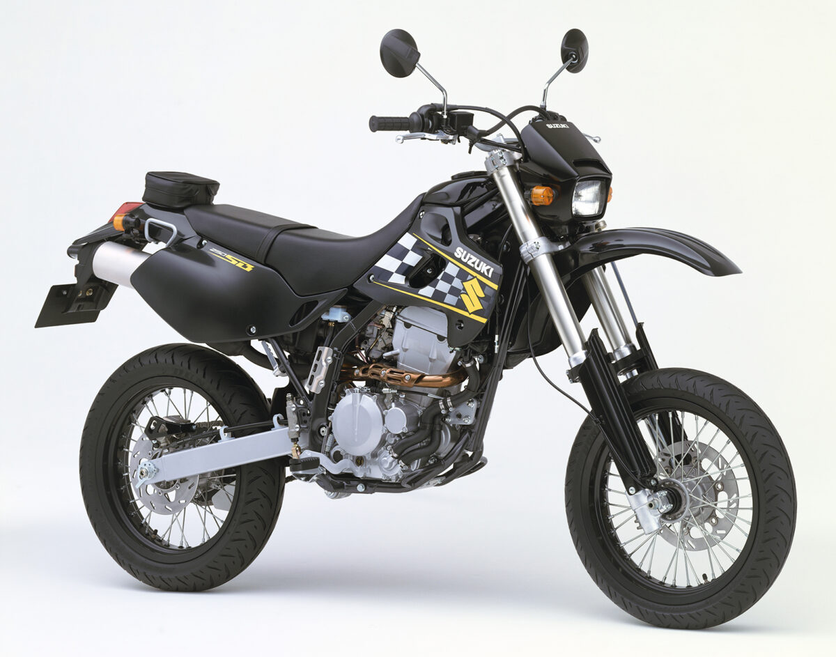 2002年登場のスズキ・250SB。