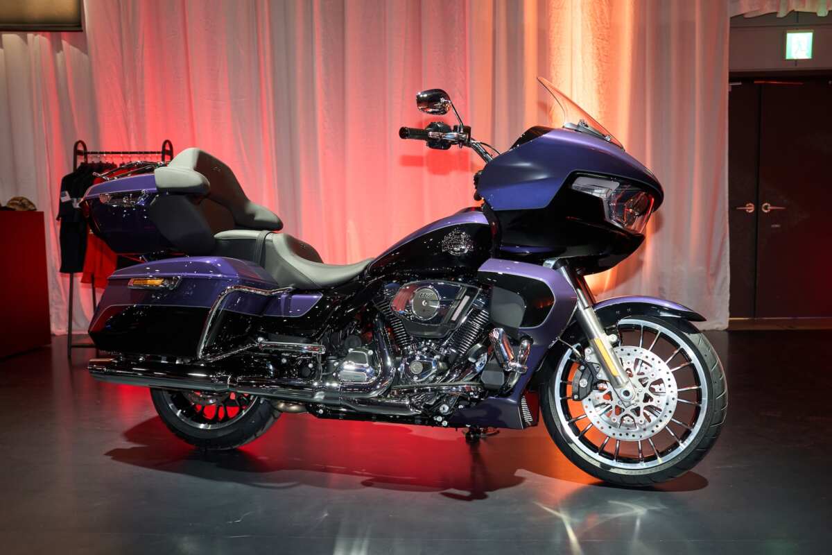 大陸横断ツアラー「ロードグライドリミテッド」が2026年モデルでデビュー。