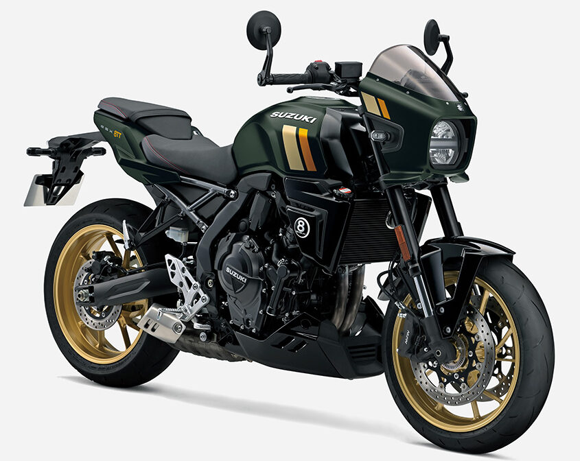 GSX-8TT:パールマットシャドーグリーン（QU5）