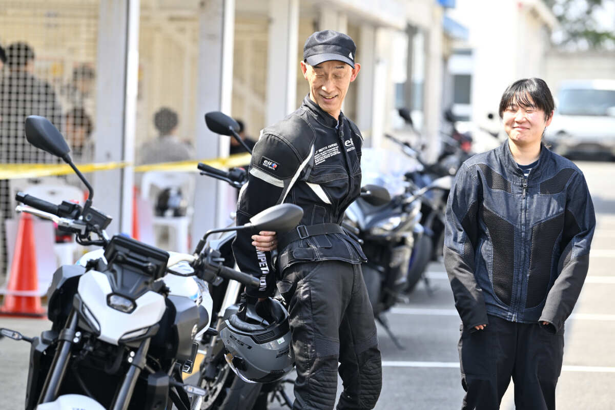 はっちさんと娘さん。娘さんも普通自動二輪免許を取得して、普段は125ccスクーターのホンダ・PCXに乗っているそう。