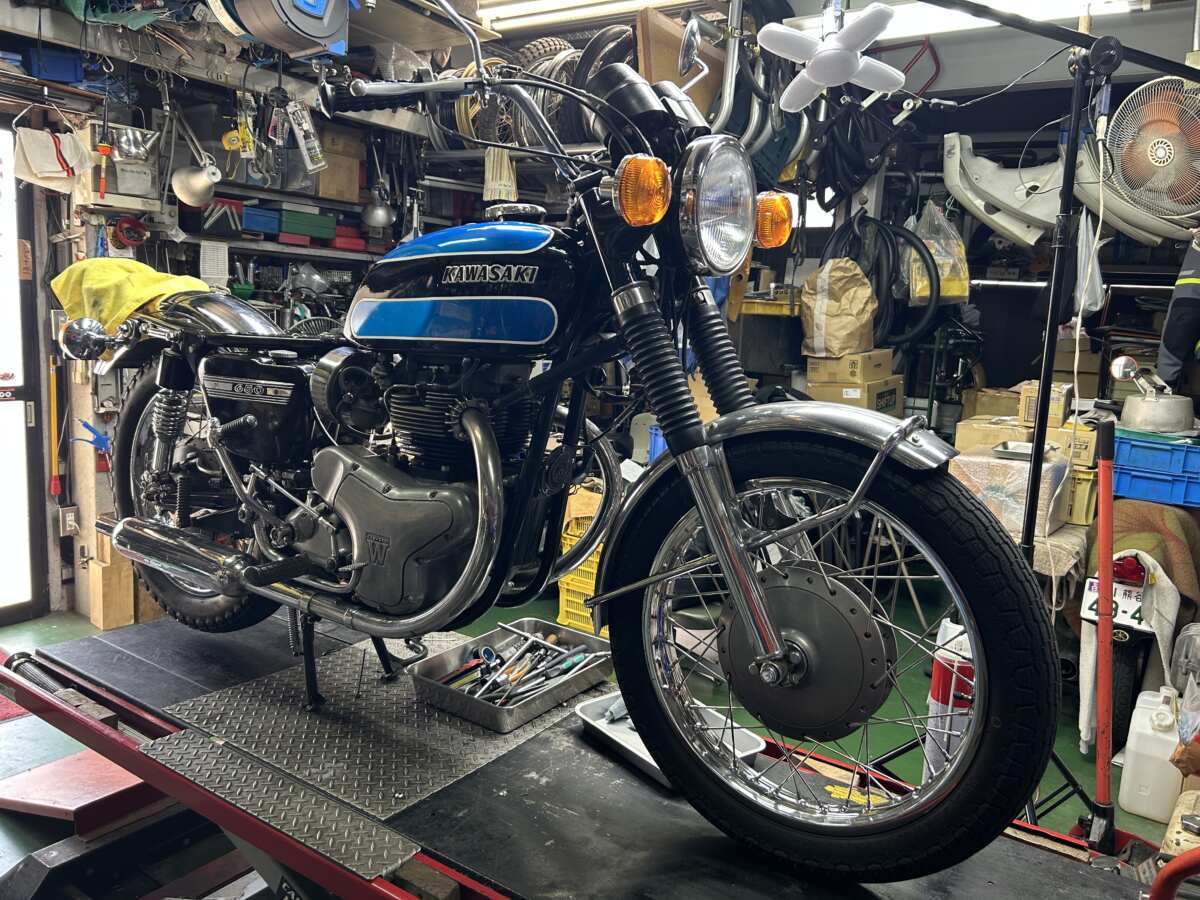 メンテナンス リフター カワサキW1SA