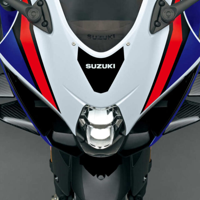 時流のウイングレットはオプション設定。片側一枚18万7000円！！