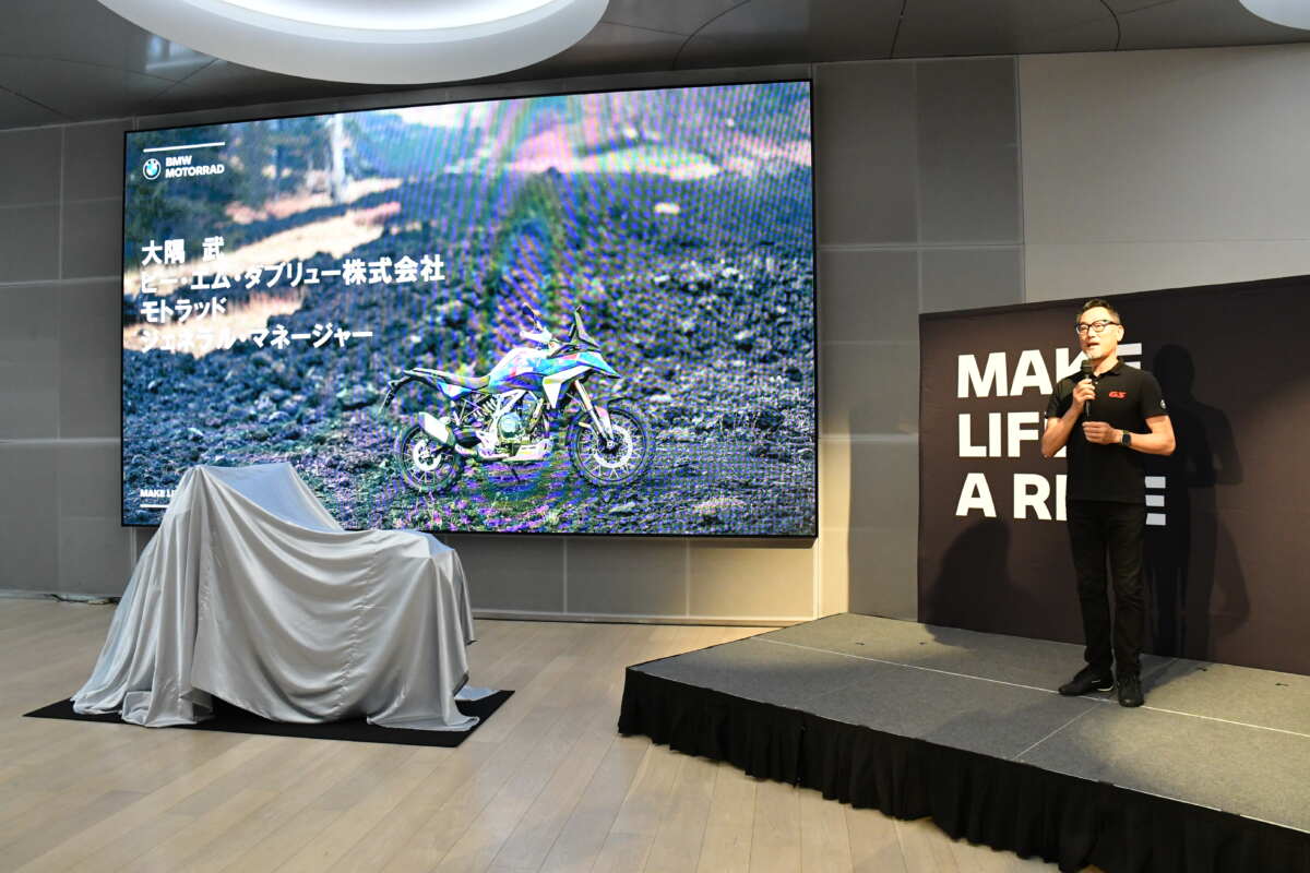 F 450 GSの戦略的な価格設定と市場への期待を語るBMWモトラッドジャパン ジェネラルマネージャーの大隅武氏。