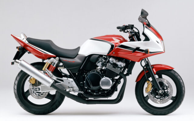 2005年CB400スーパーボルドール